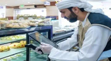 2153 زيارة تفتيشية غذائية وصحية في عجمان خلال 2026